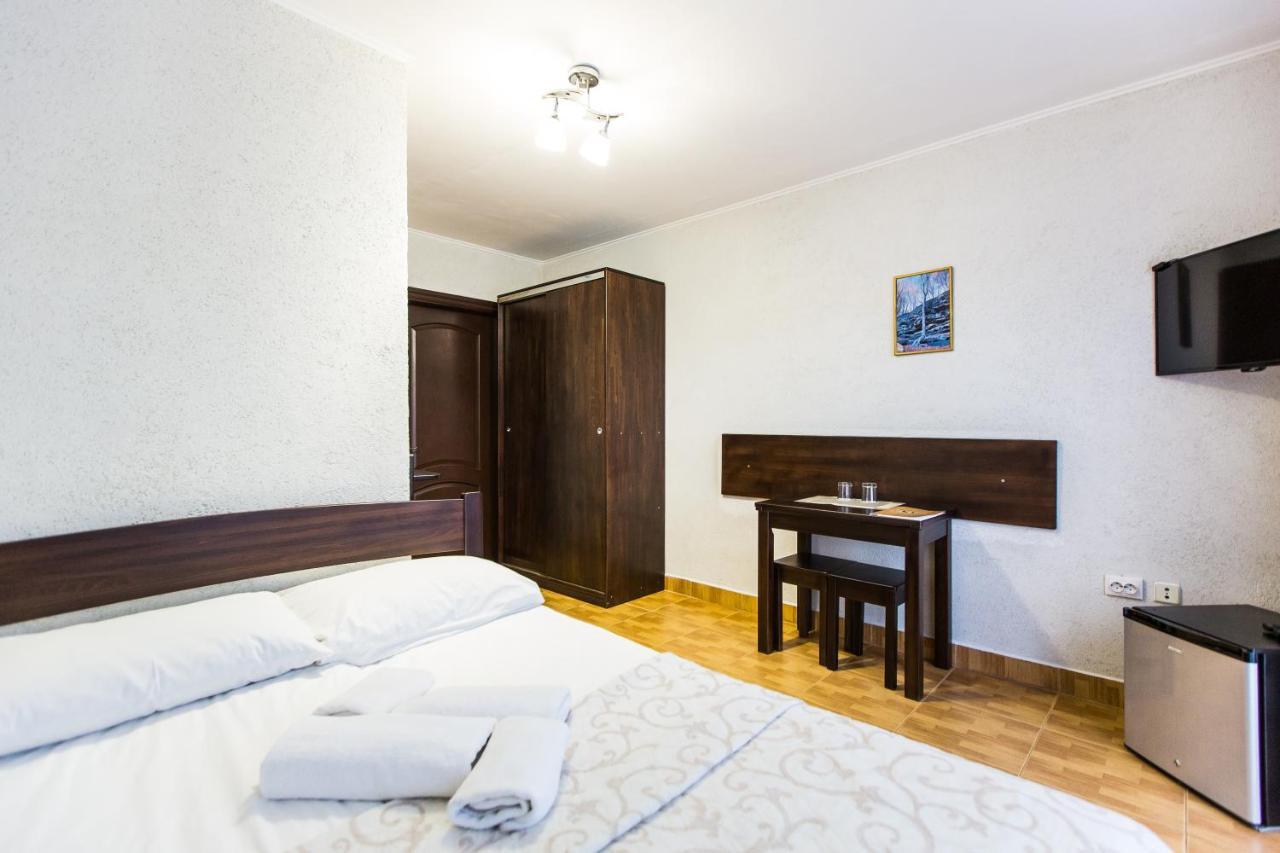 Shepilska Relax Complex Hotel Dolgoluka Exterior photo